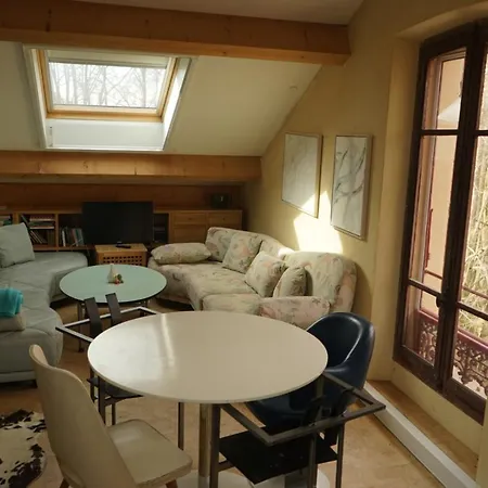 Chouette Attic
